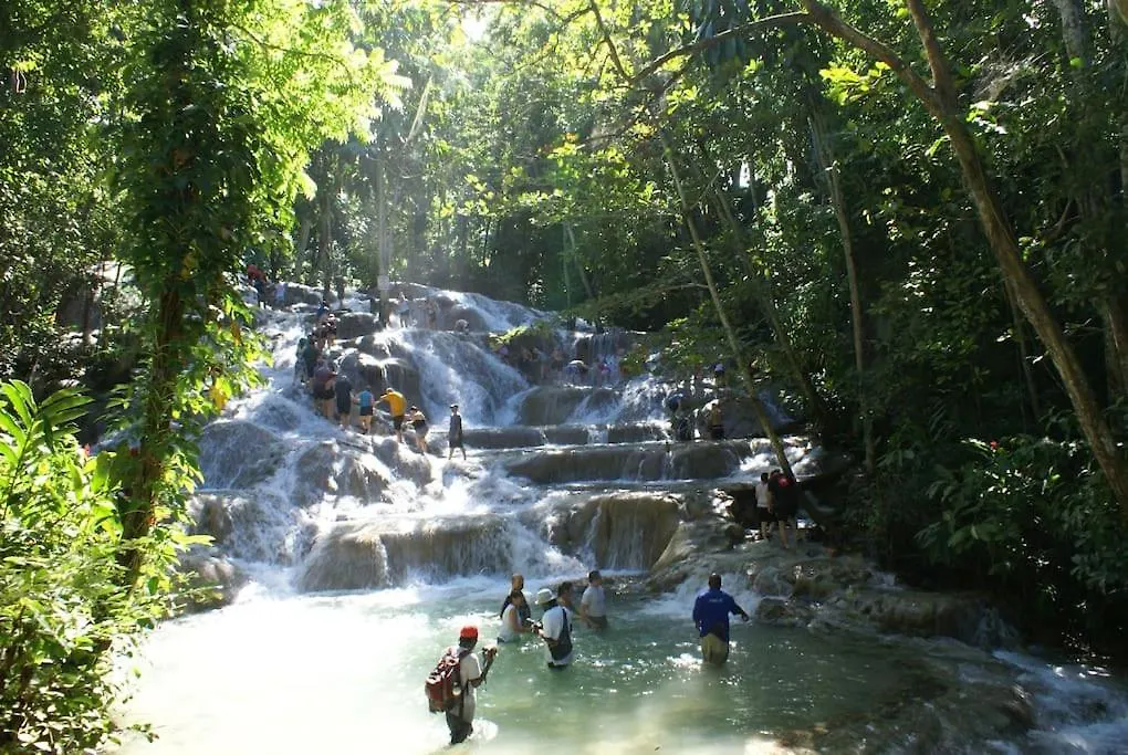 Oricha Villa Ocho Rios